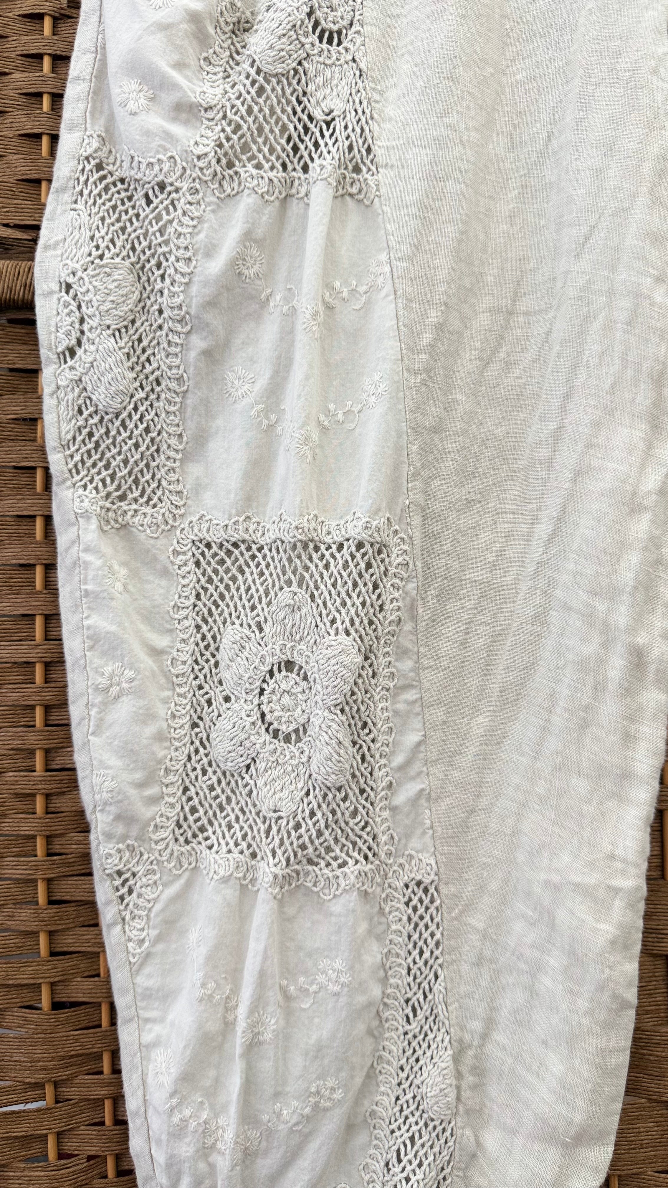 Beige Linen Balloon Trousers – Embroidery & Low Pockets, 100% Linen