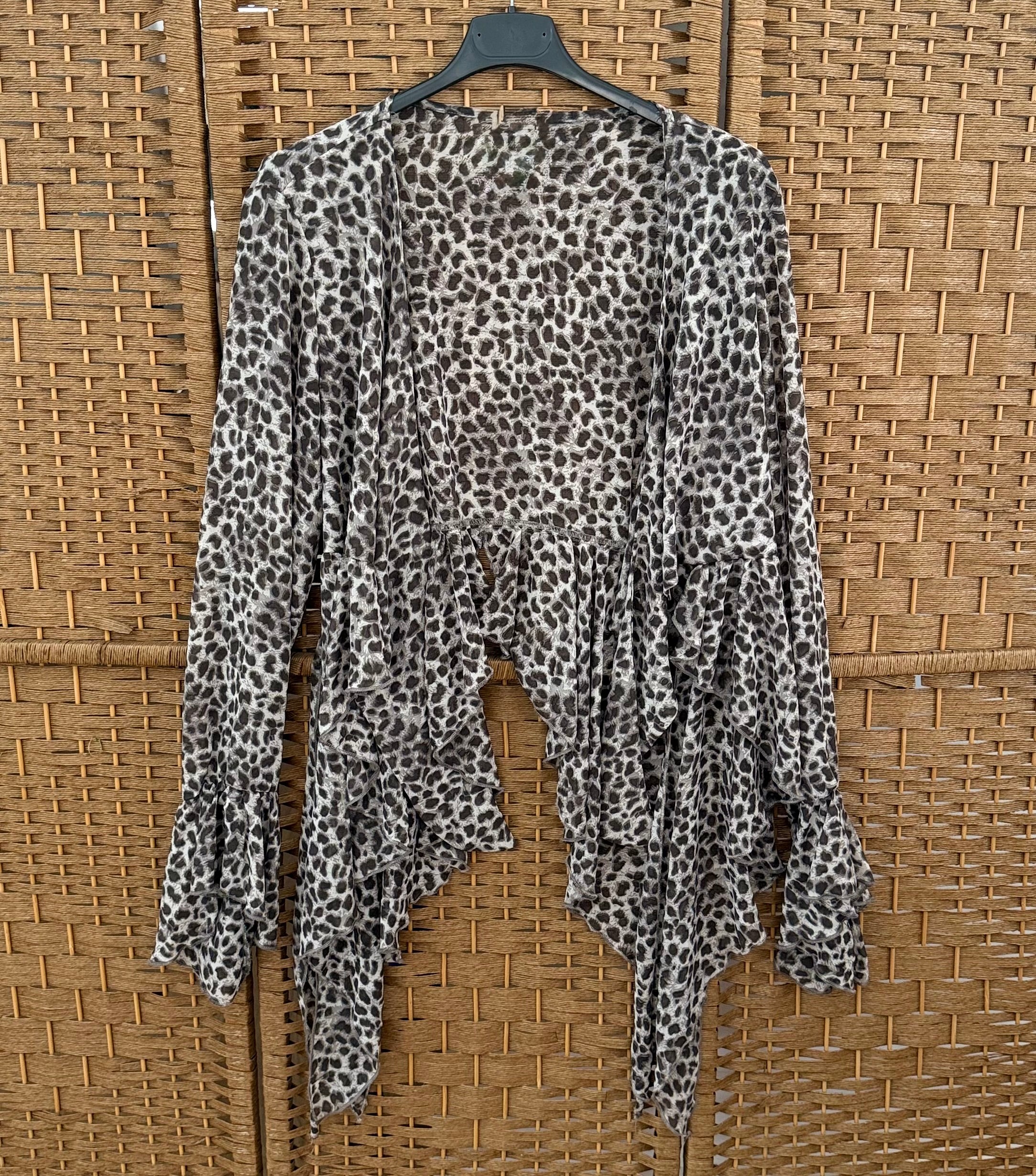 Frilly cardigan
