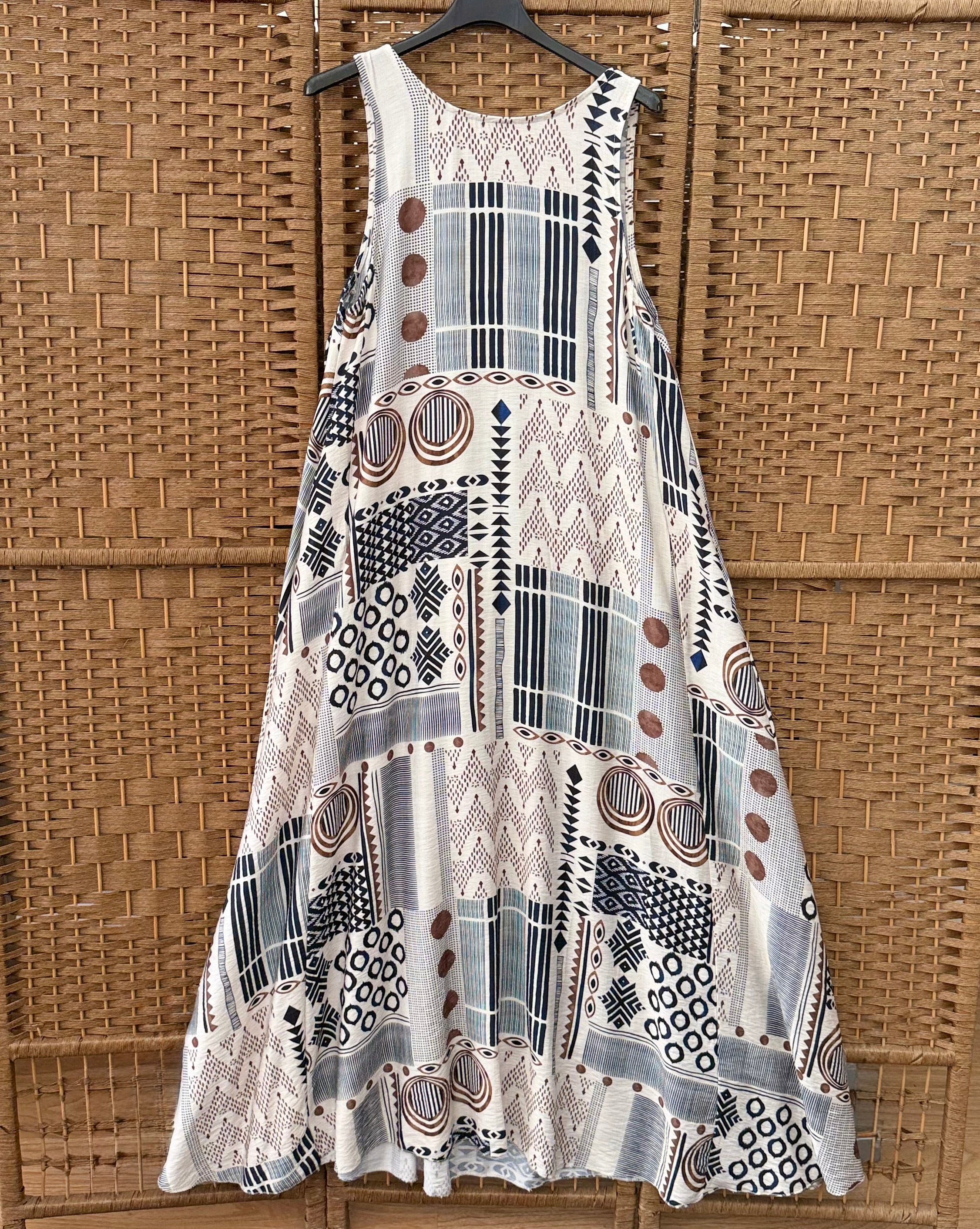 Long Viscose Dress – Beige Geometric Print, Open Back