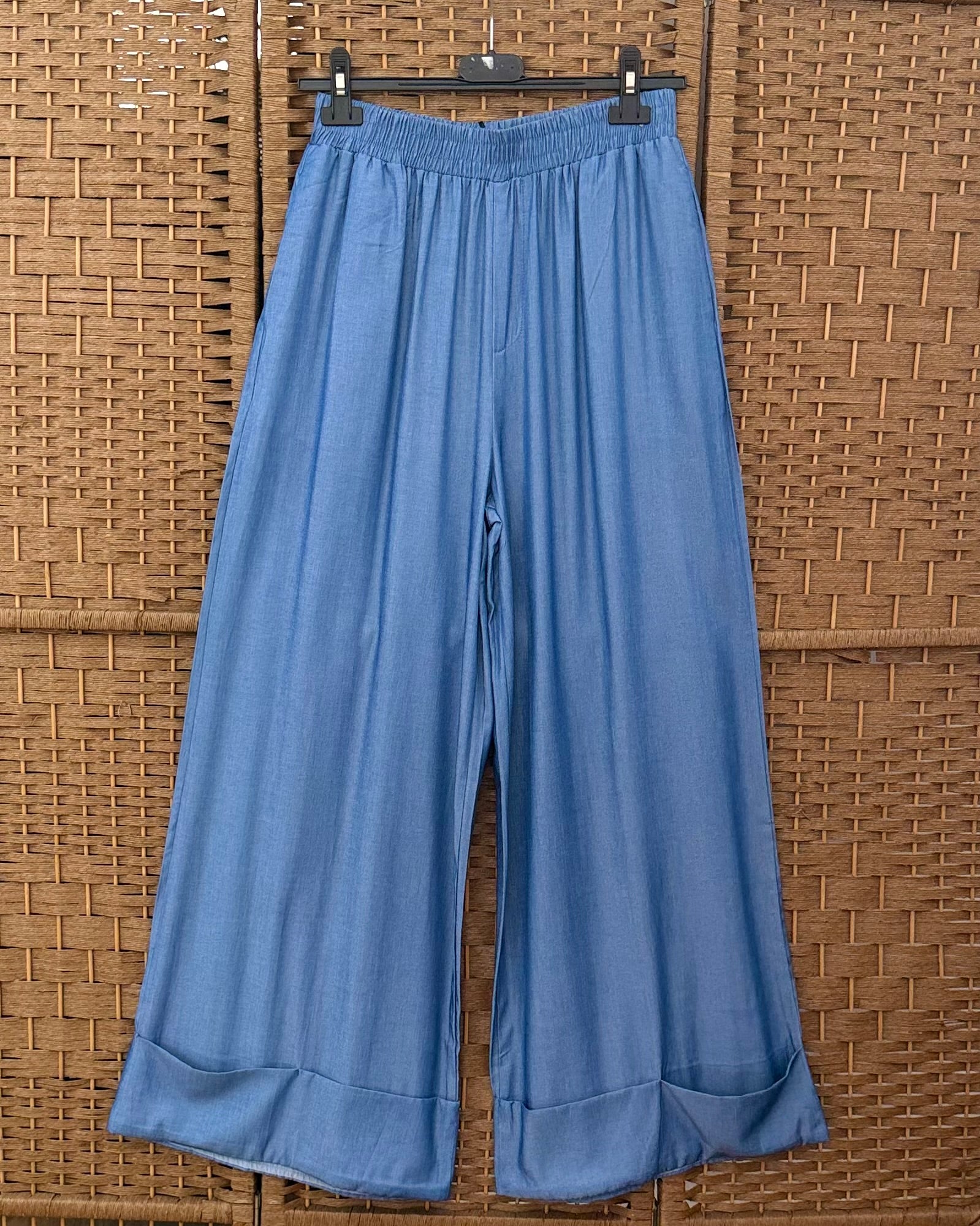 Soft Viscose Wide-Leg Trousers
