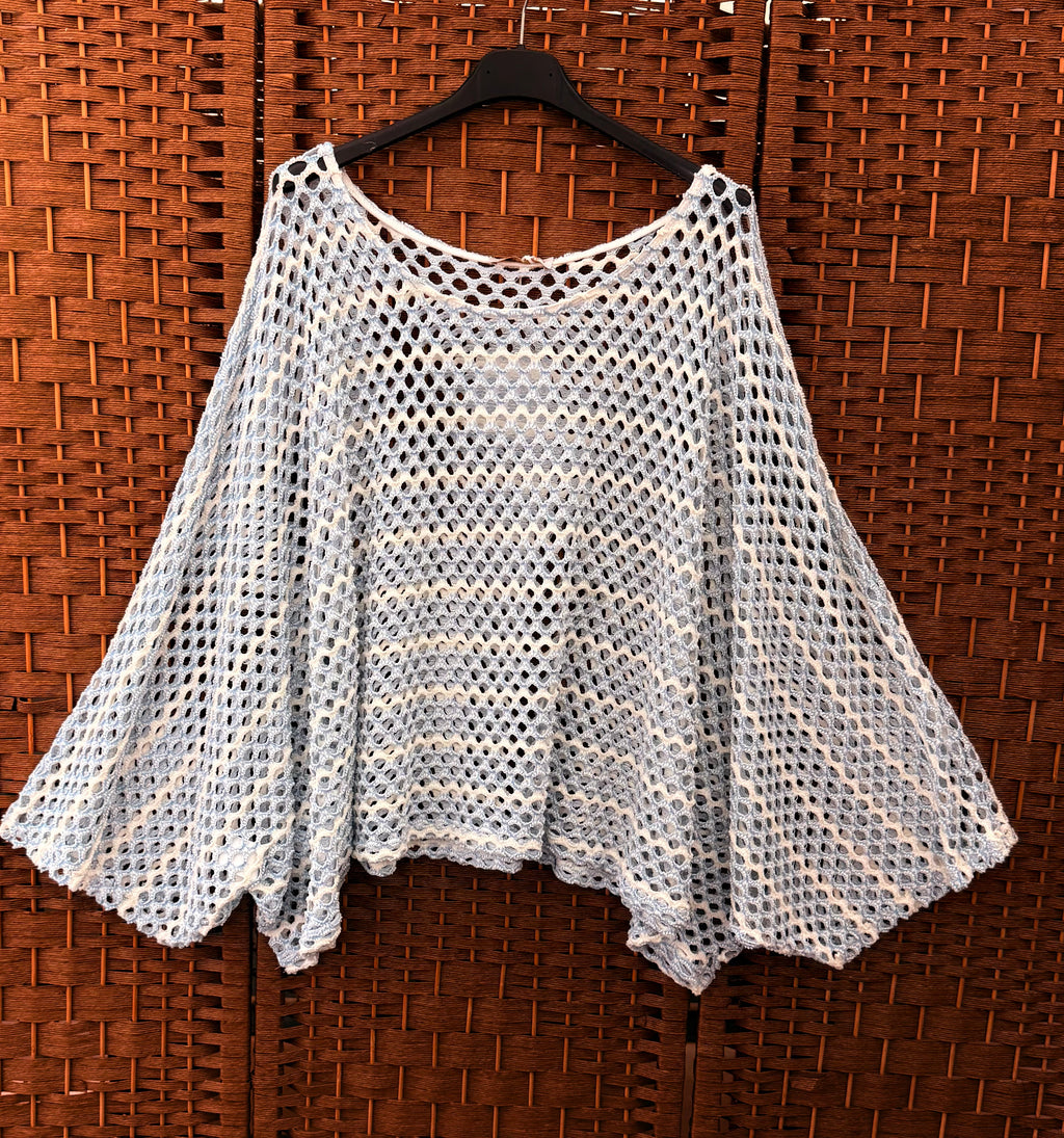 Open-Knit Viscose Top – Light Blue & White with Wide Sleeves