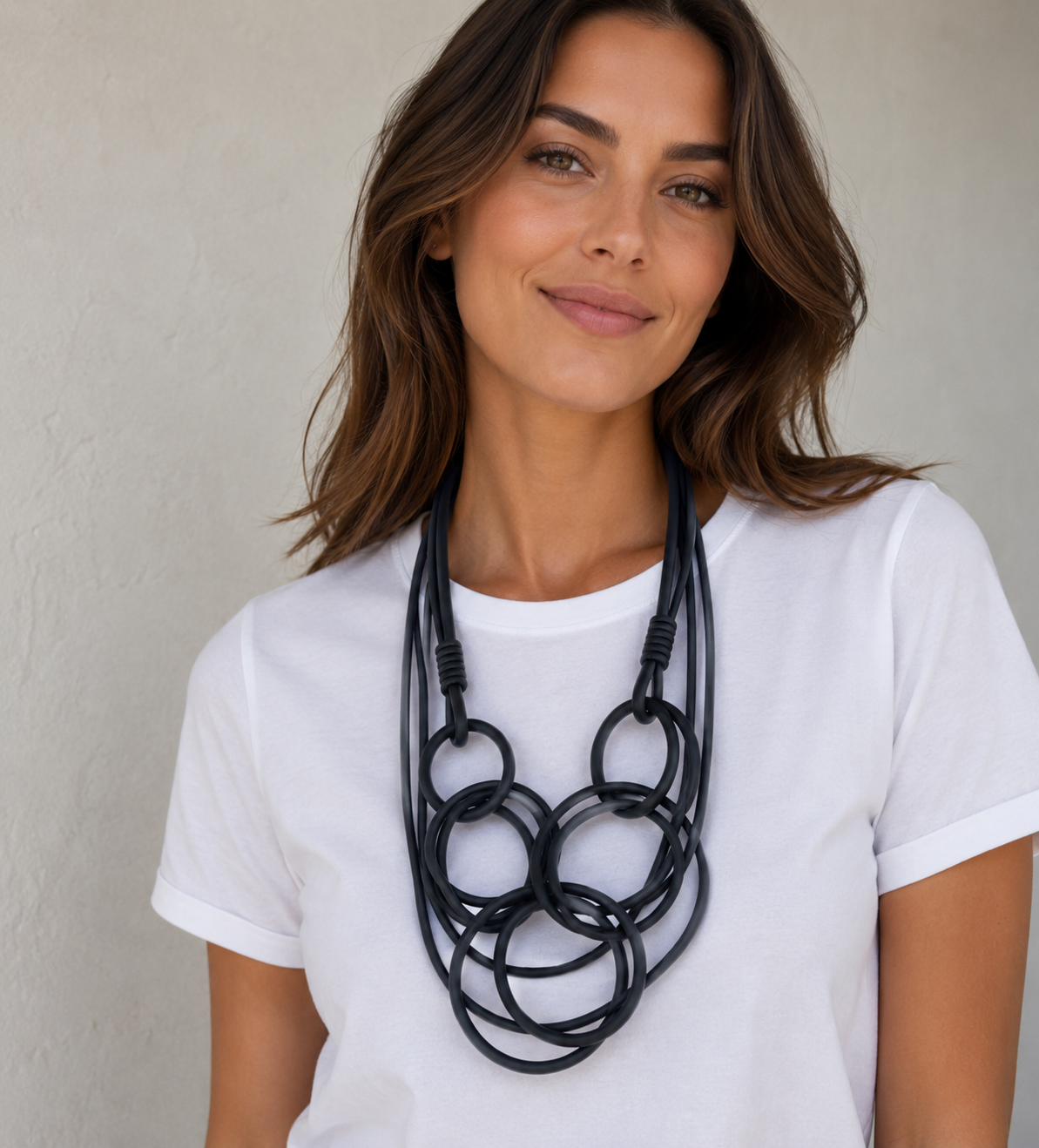 Sculpture necklace